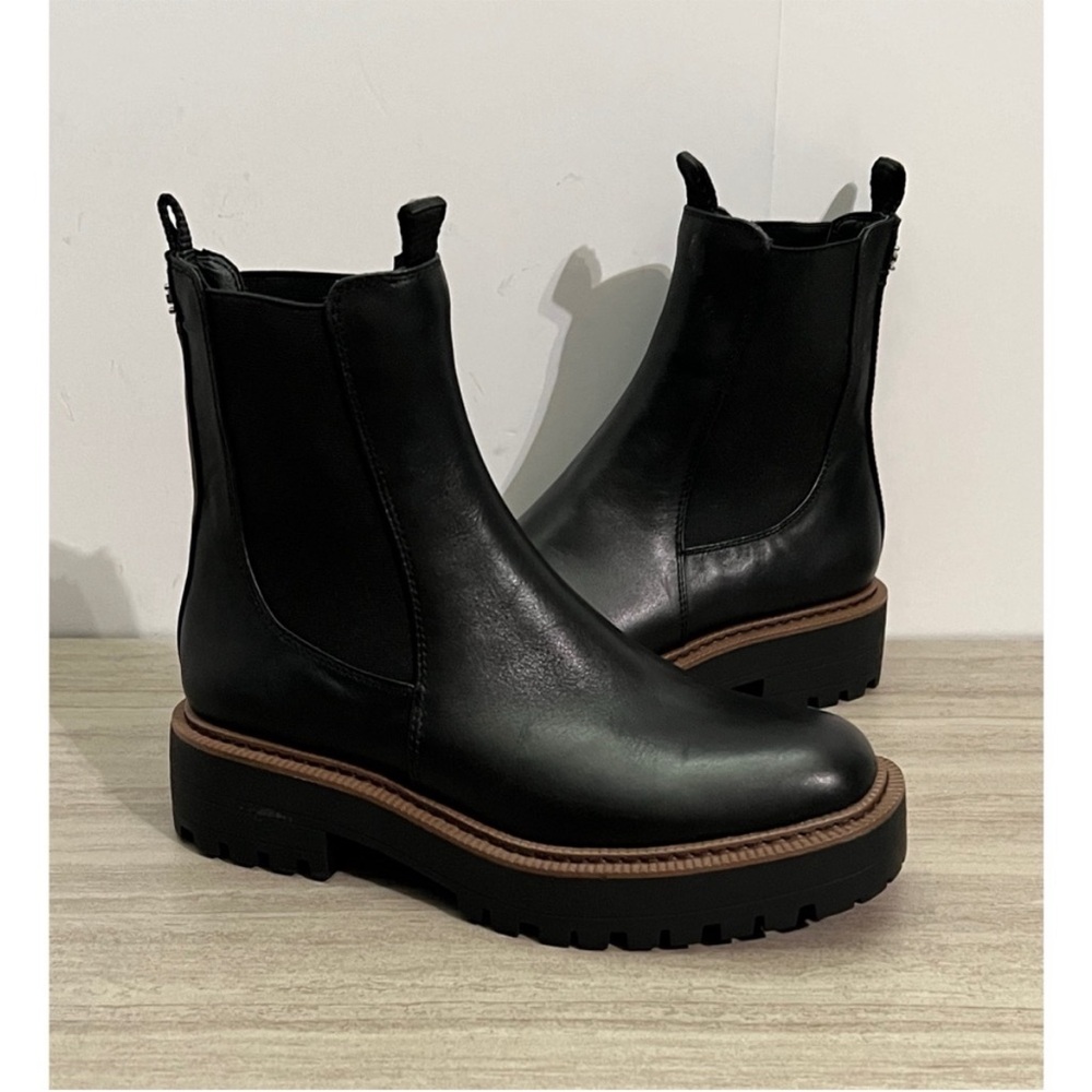 Sam Edelman Laguna Chelsea Boots in Black, Sz 6.5, AS NEW!